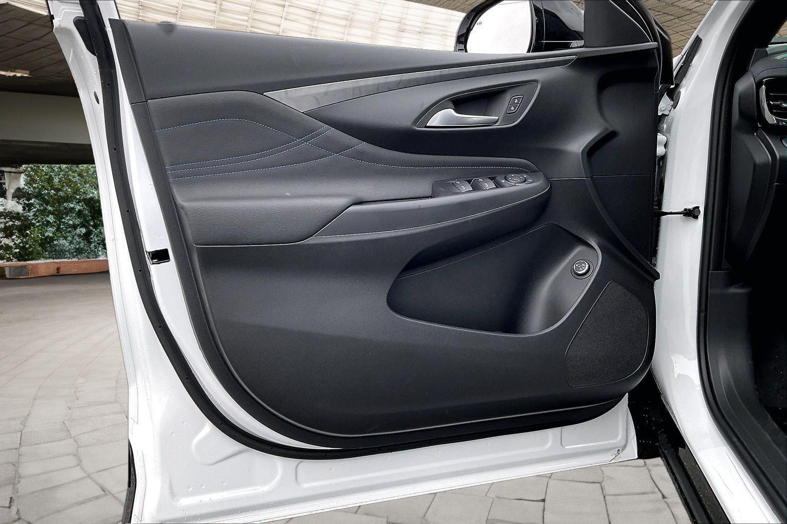 2026 Buick Envista Sport Touring - Photo 9