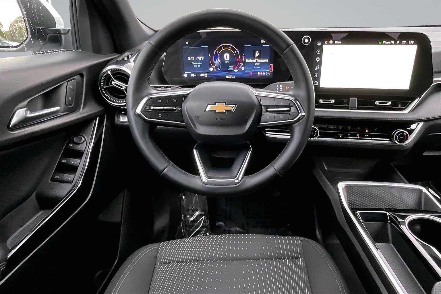 2025 Chevrolet Equinox LT - Photo 6