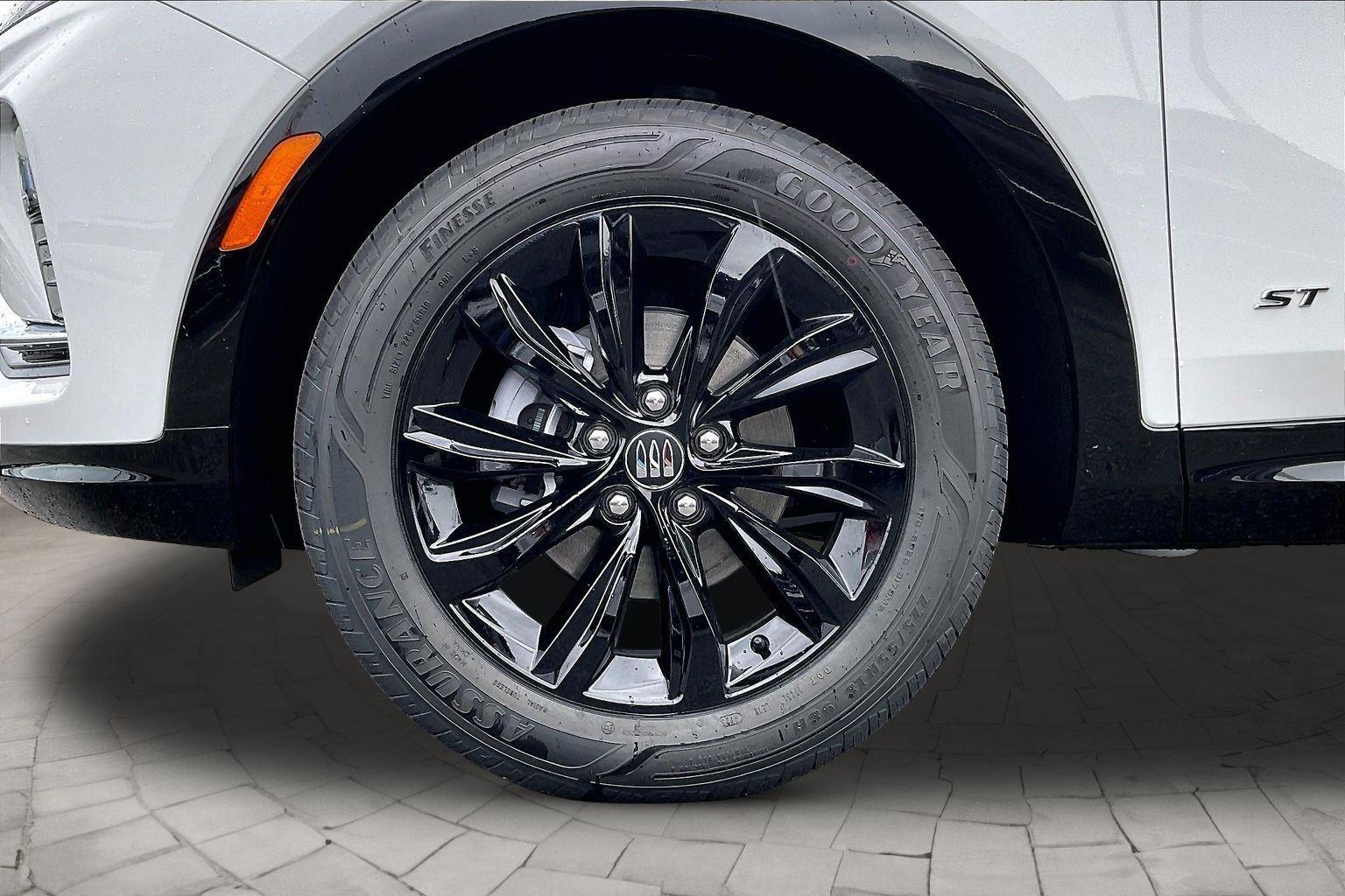 2026 Buick Envista Sport Touring - Photo 15