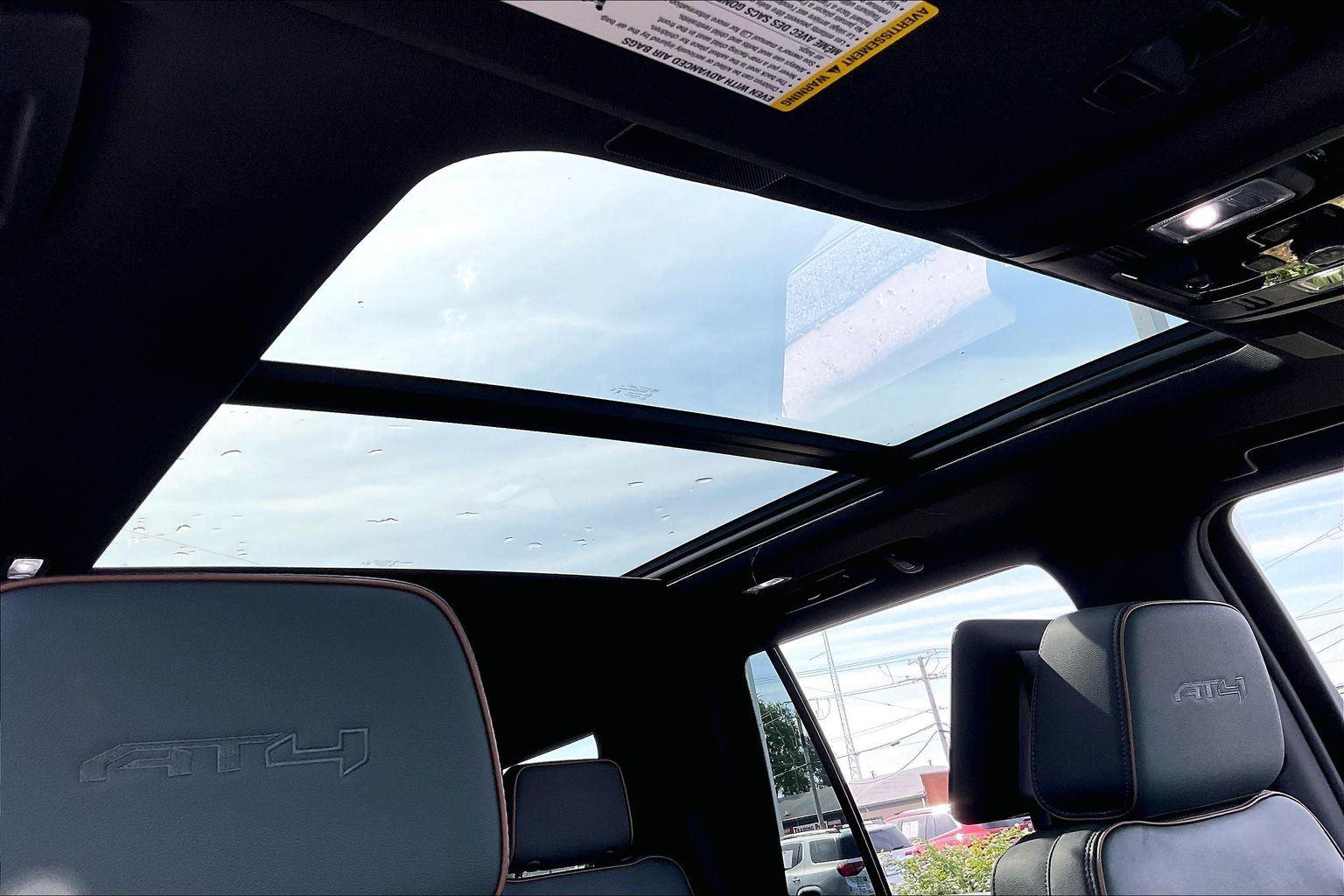 2026 GMC Yukon AT4 - Photo 35