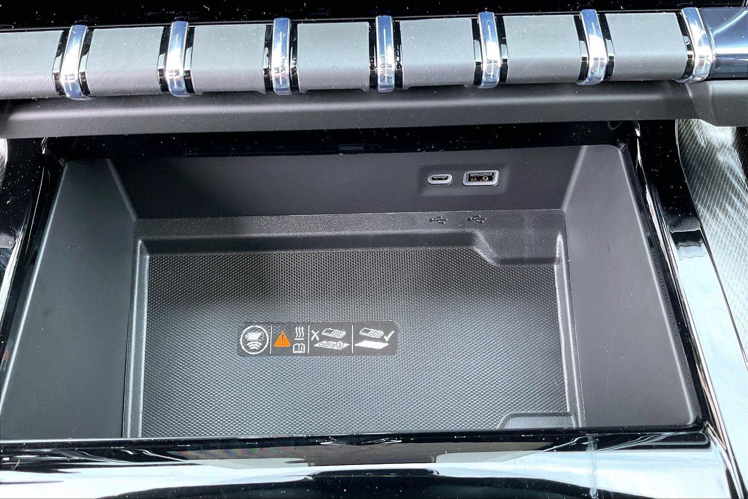 2026 GMC Yukon AT4 - Photo 29