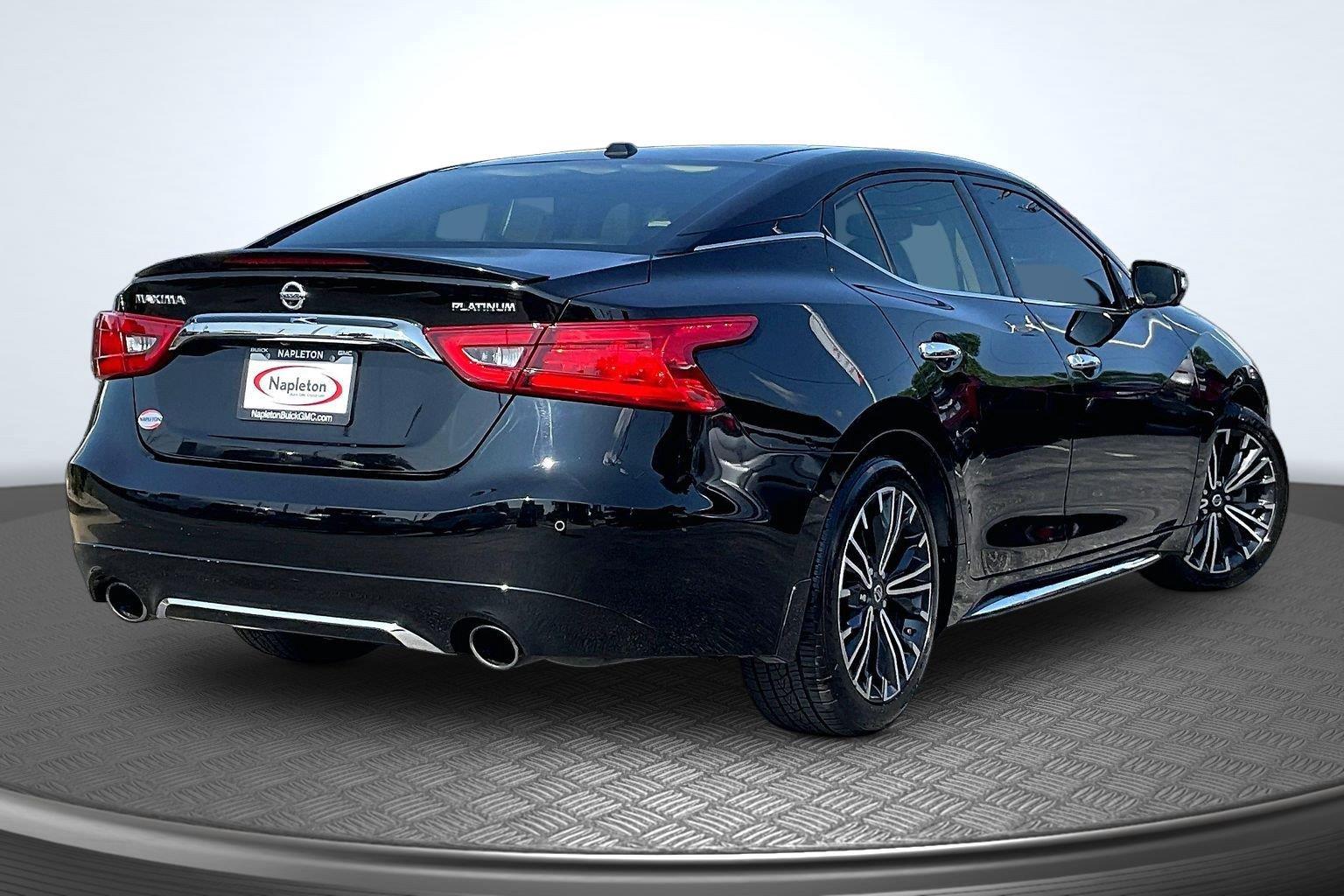 Used 2017 Nissan Maxima Platinum with VIN 1N4AA6AP6HC426453 for sale in Crystal Lake, IL