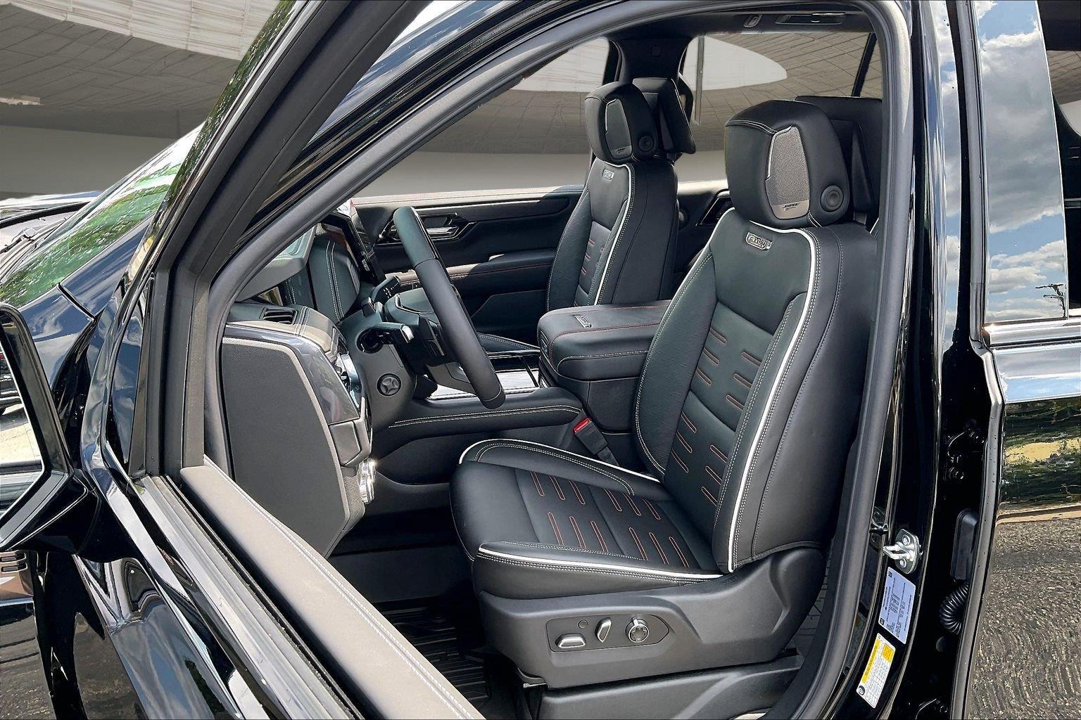 2026 GMC Yukon AT4 Ultimate - Photo 31