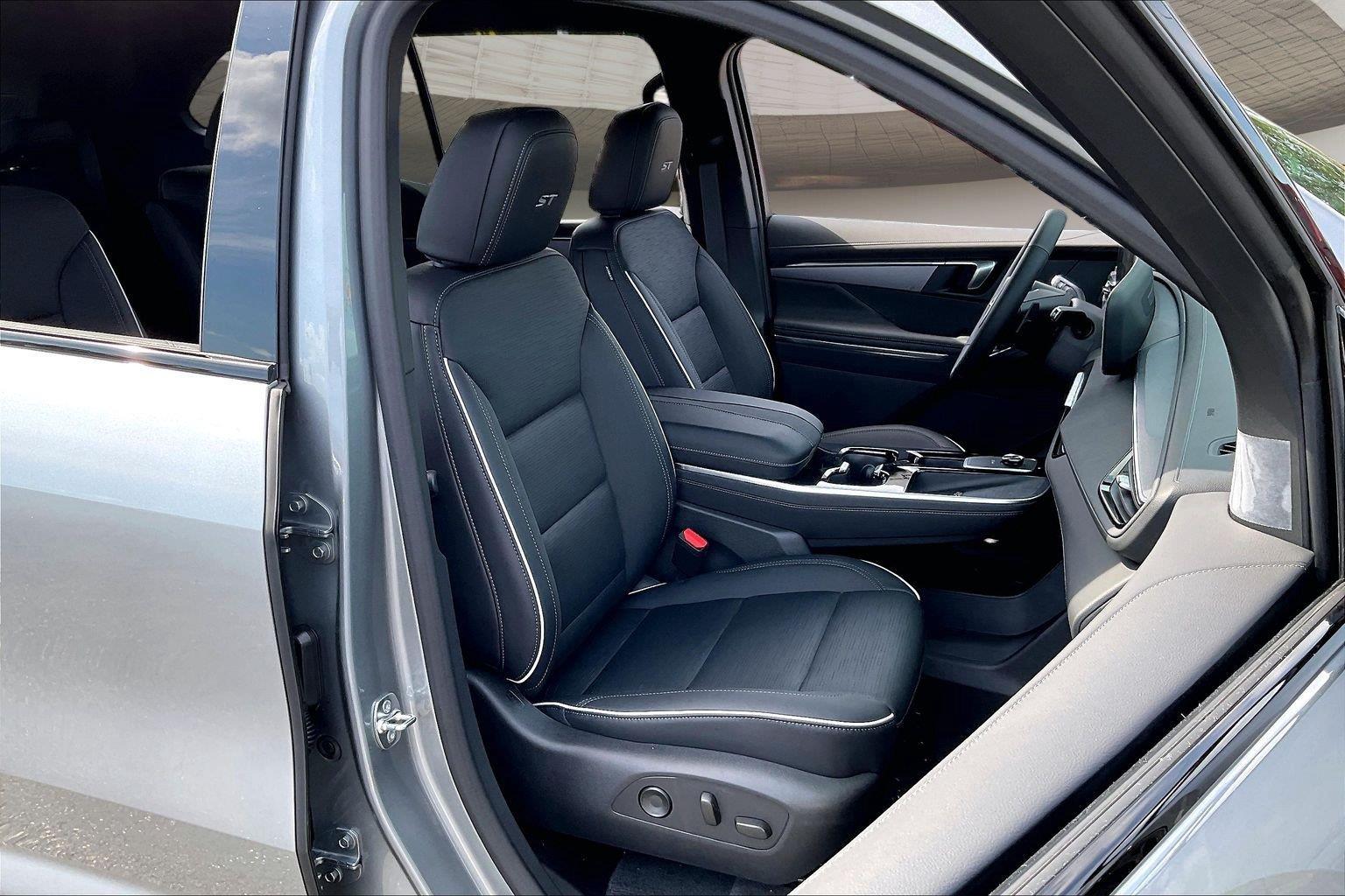 2026 Buick Enclave Sport Touring - Photo 12
