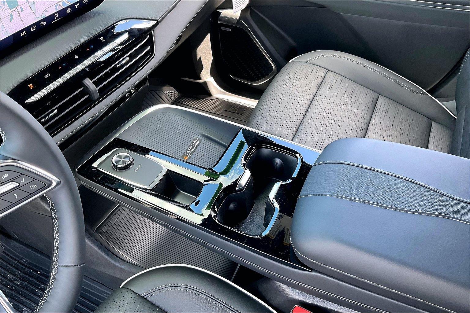 2026 Buick Enclave Sport Touring - Photo 29