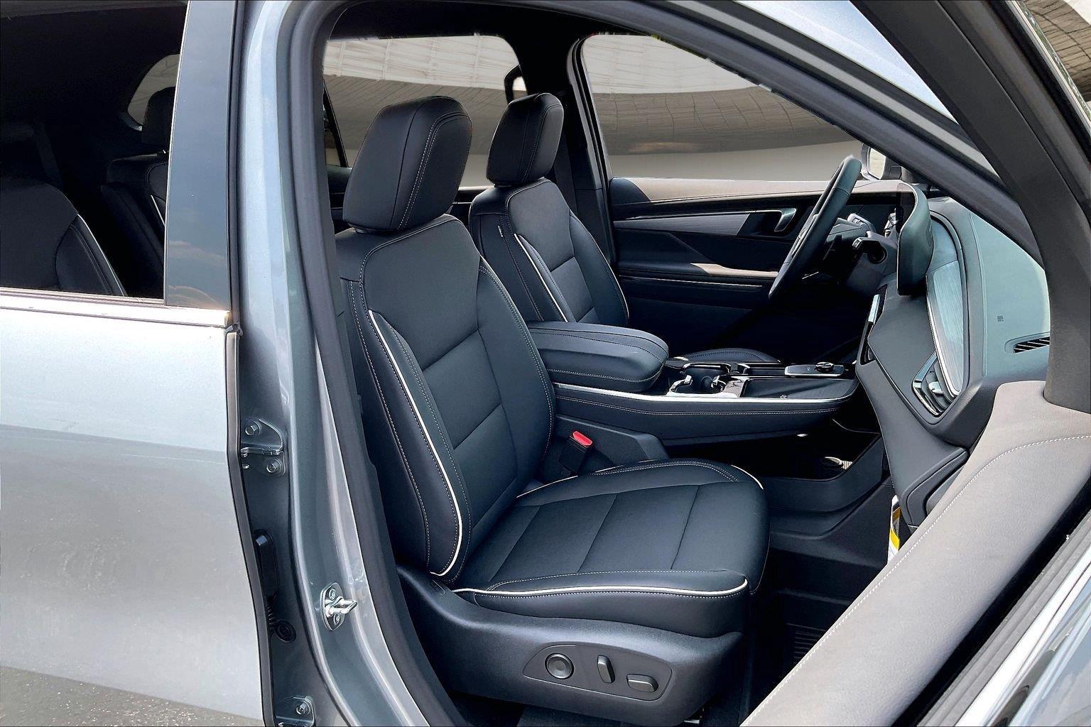2026 Buick Enclave Preferred - Photo 12