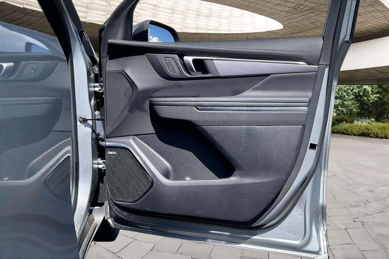 2026 Buick Enclave Preferred - Photo 13