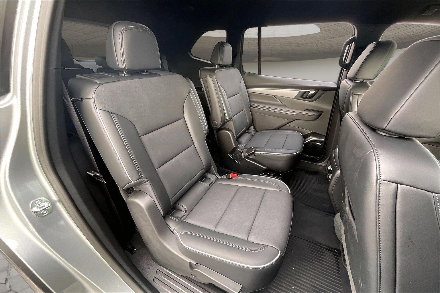 2026 Buick Enclave Preferred - Photo 11