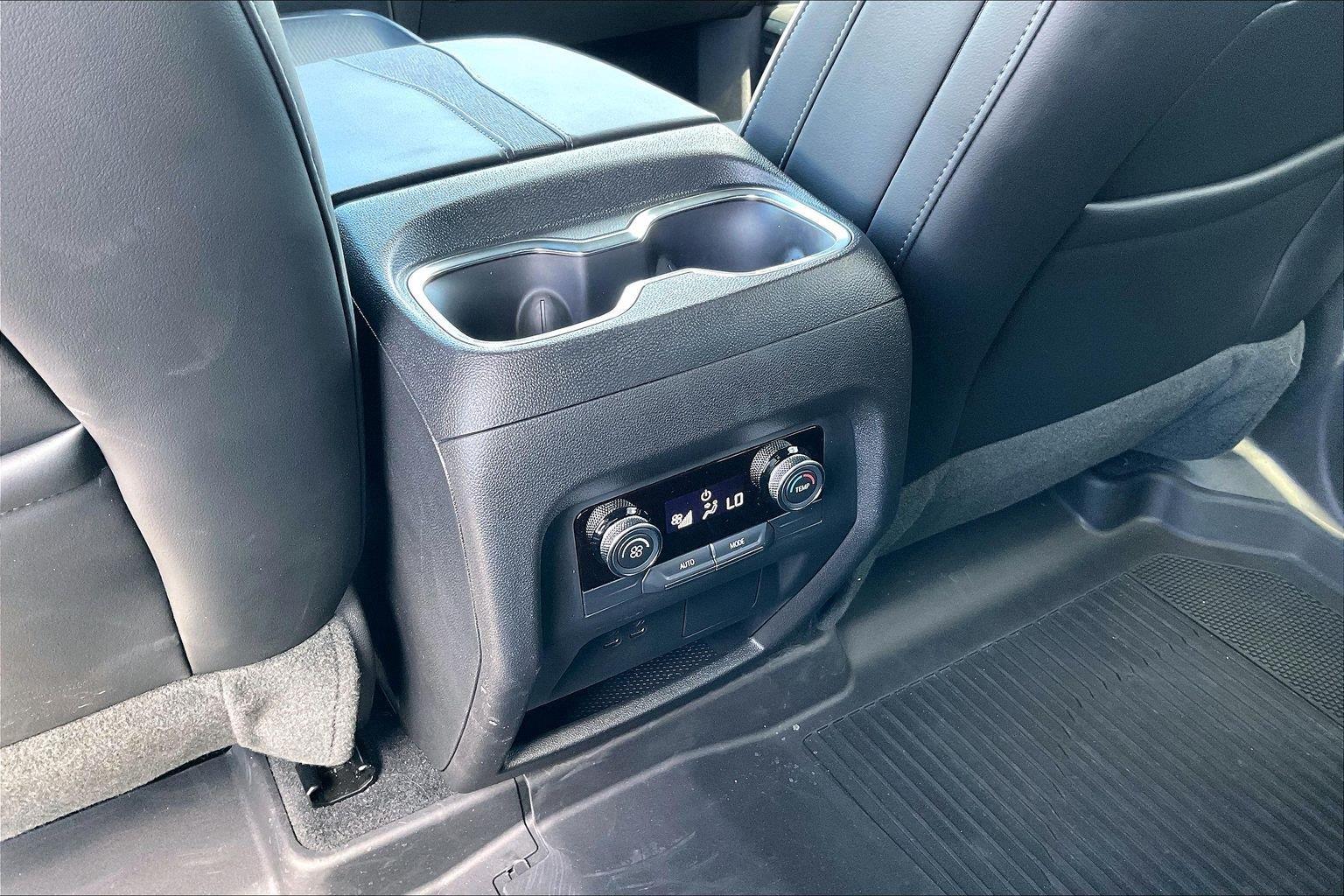 2026 Buick Enclave Preferred - Photo 23