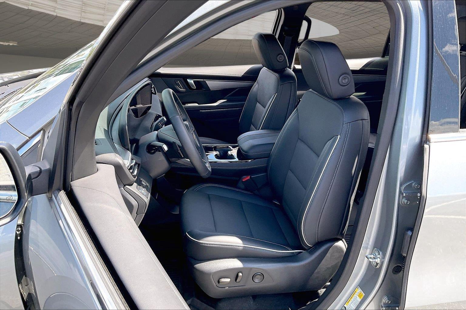 2026 Buick Enclave Preferred - Photo 30