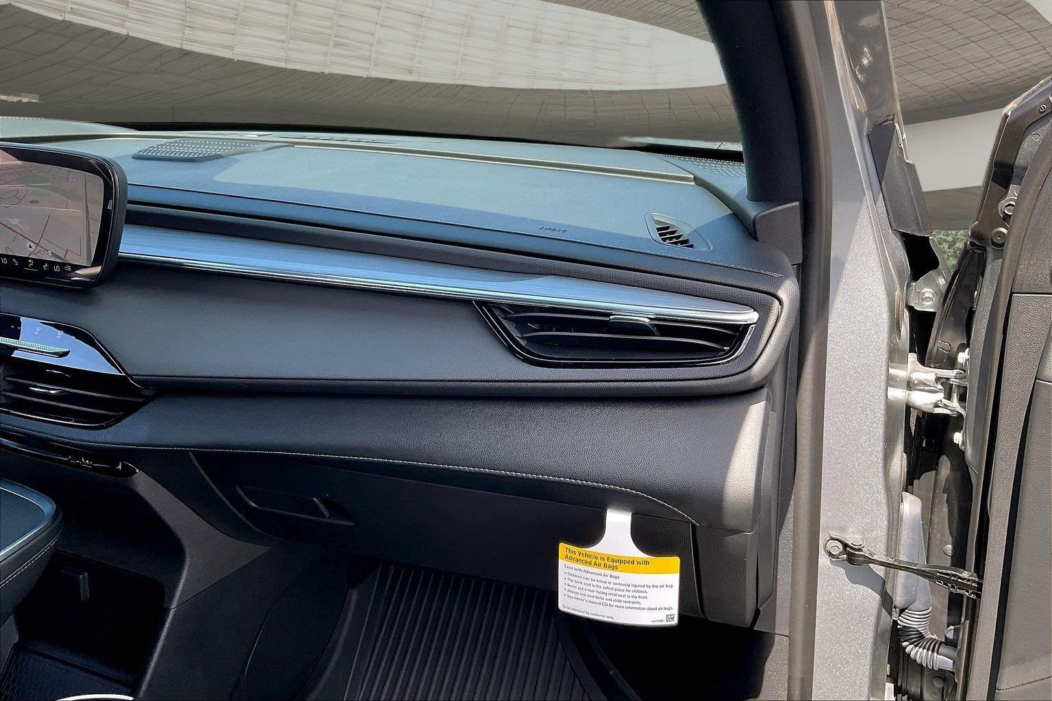 2026 Buick Enclave Preferred - Photo 33