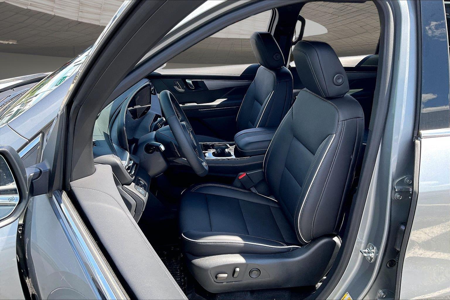 2026 Buick Enclave Preferred - Photo 30