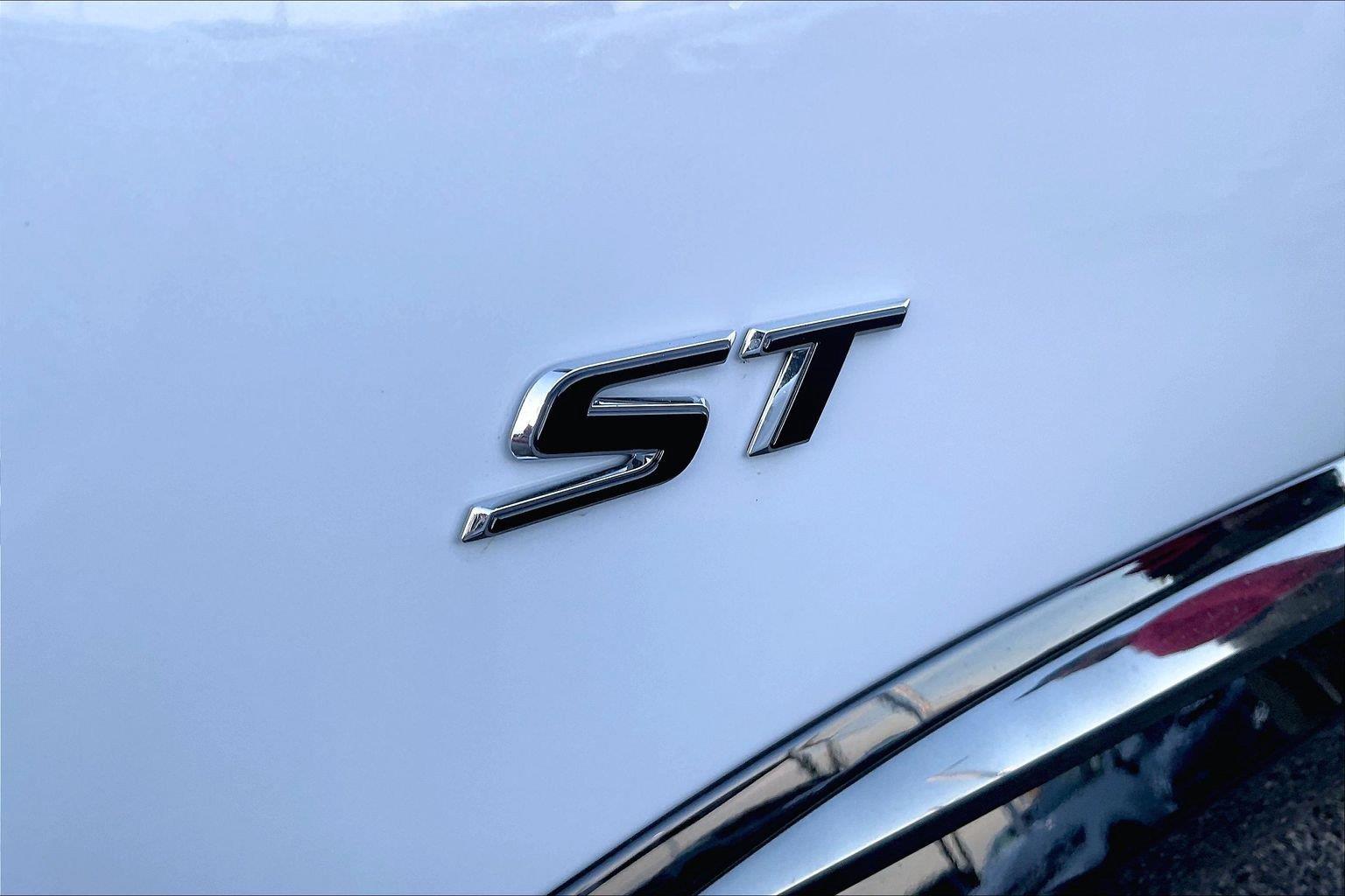 2026 Buick Envision Sport Touring - Photo 10