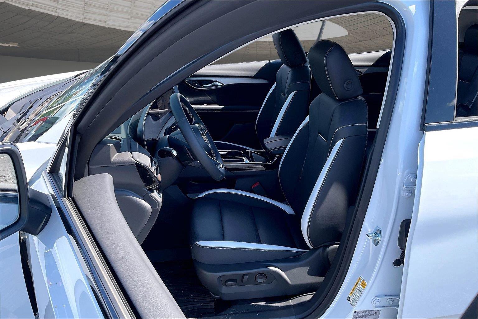 2026 Buick Envision Sport Touring - Photo 31