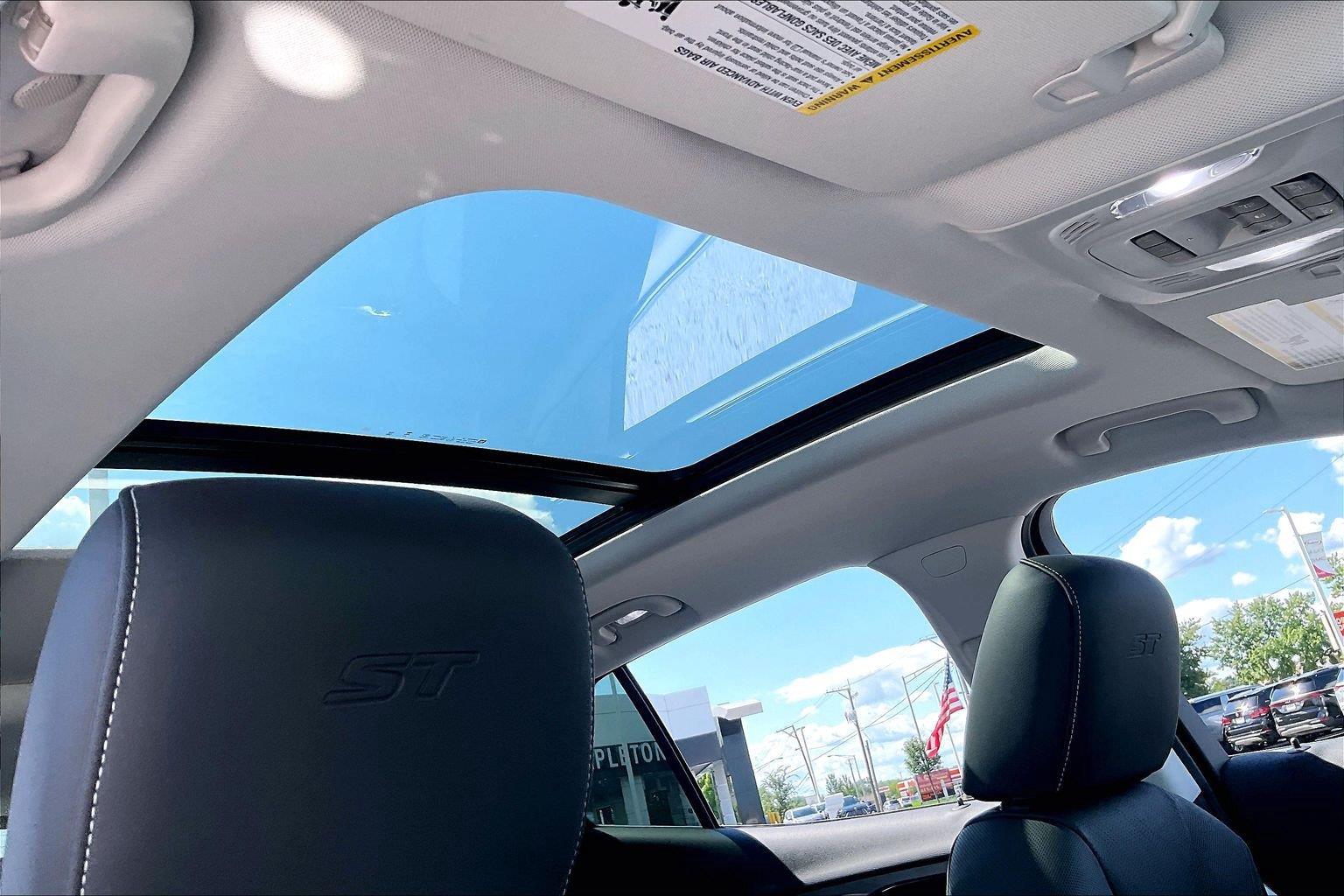 2026 Buick Envision Sport Touring - Photo 35