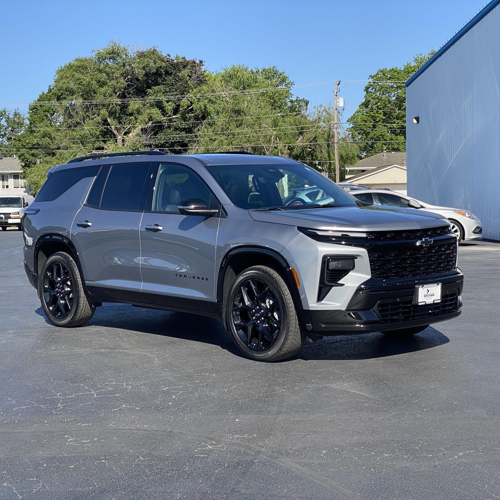 Gray (Sterling Grey Metallic) 2026 Chevrolet Traverse RS AWD SUV / Crossover Four-Wheel Drive 8-Speed Automatic