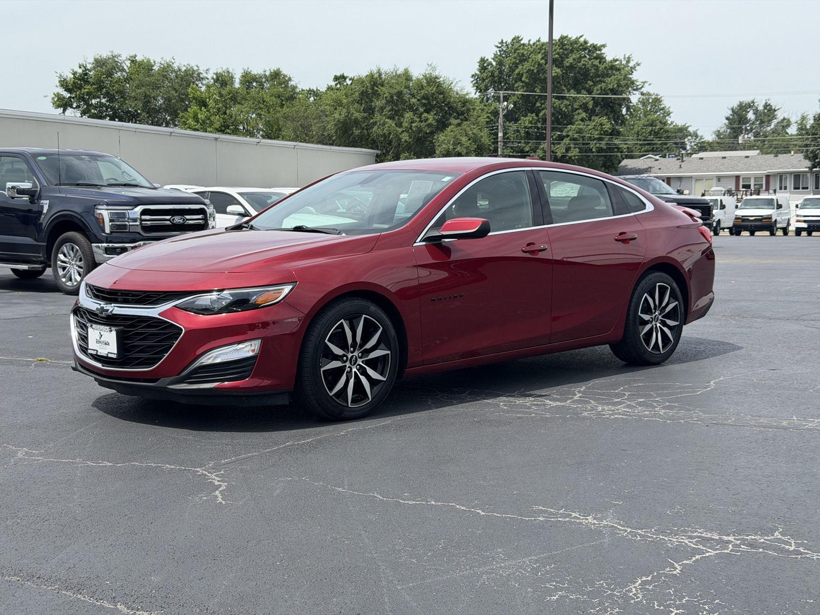 Cajun Red Tintcoat 2020 Chevrolet Malibu Sedan Front-Wheel Drive Continuously Variable Transmission