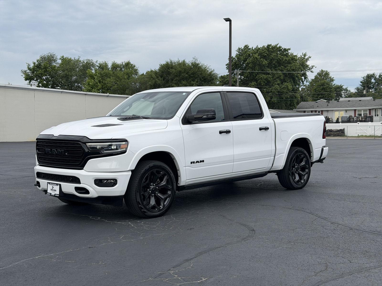2023 RAM 1500 Limited Crew Cab 4WD
