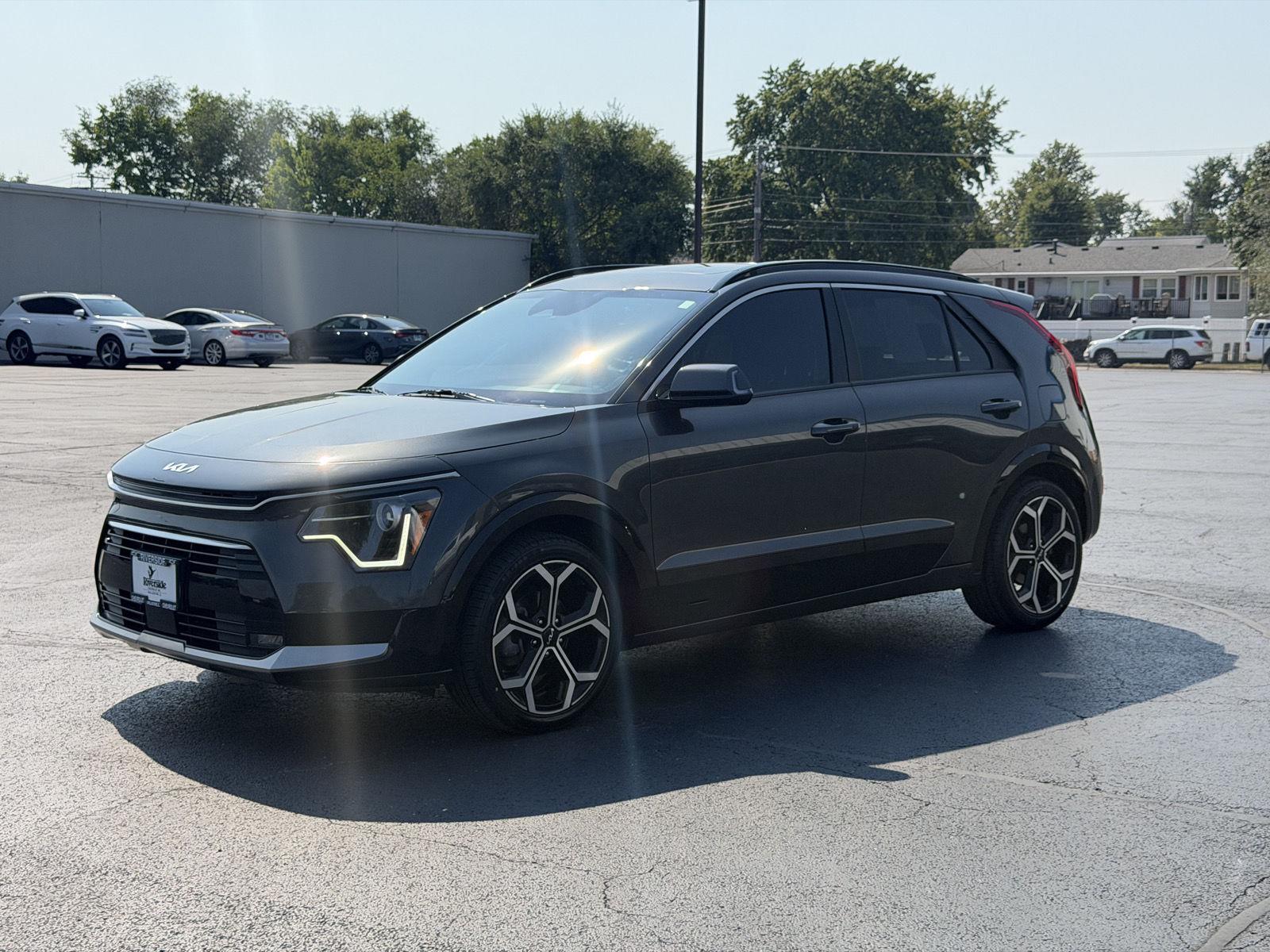 Graphite Gray 2023 Kia Niro SUV / Crossover Front-Wheel Drive Automatic