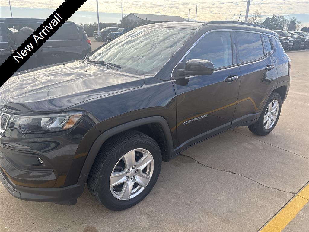 2022 Jeep Compass Latitude 4WD