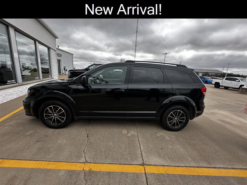 Pitch Black Clearcoat 2018 Dodge Journey SE FWD SUV / Crossover Front-Wheel Drive 4-Speed Automatic