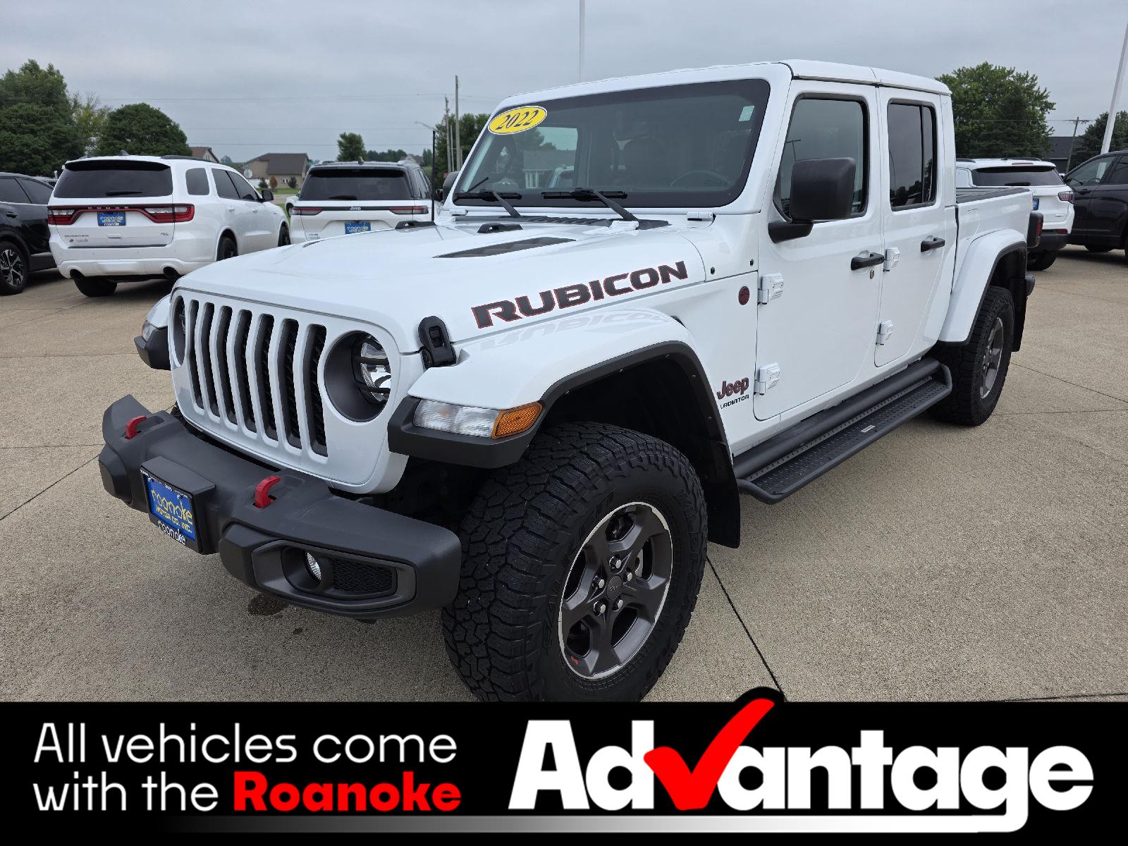 Bright White Clearcoat 2022 Jeep Gladiator Pickup Truck Four-Wheel Drive 8-Speed Automatic