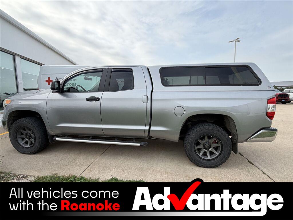 Black 2015 Toyota Tundra Pickup Truck Four-Wheel Drive Automatic