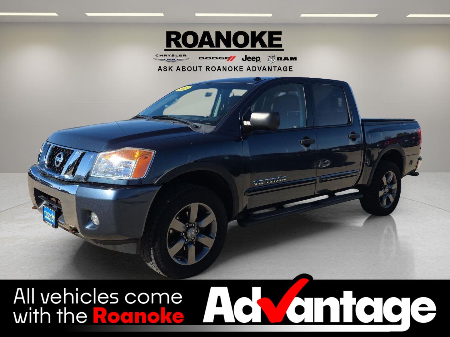 2015 Nissan Titan SV Crew Cab 4WD