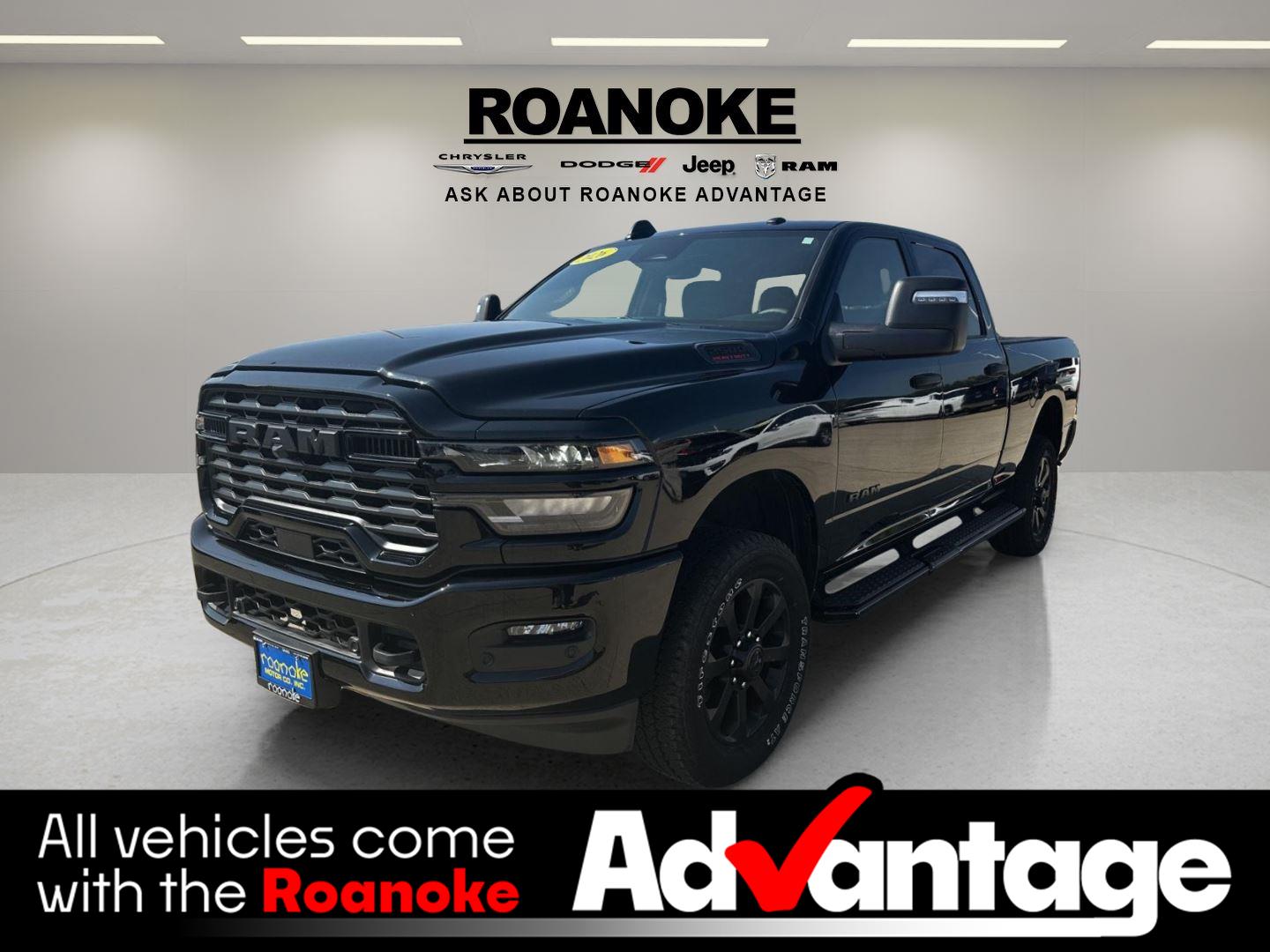 Diamond Black Crystal Pearlcoat 2026 RAM 2500 Pickup Truck Four-Wheel Drive 8-Speed Automatic