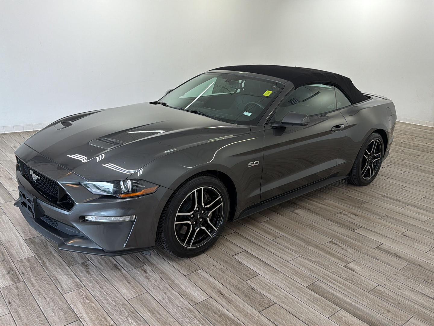 Gray (Magnetic Metallic) 2020 Ford Mustang Convertible Rear-Wheel Drive 6-Speed Manual