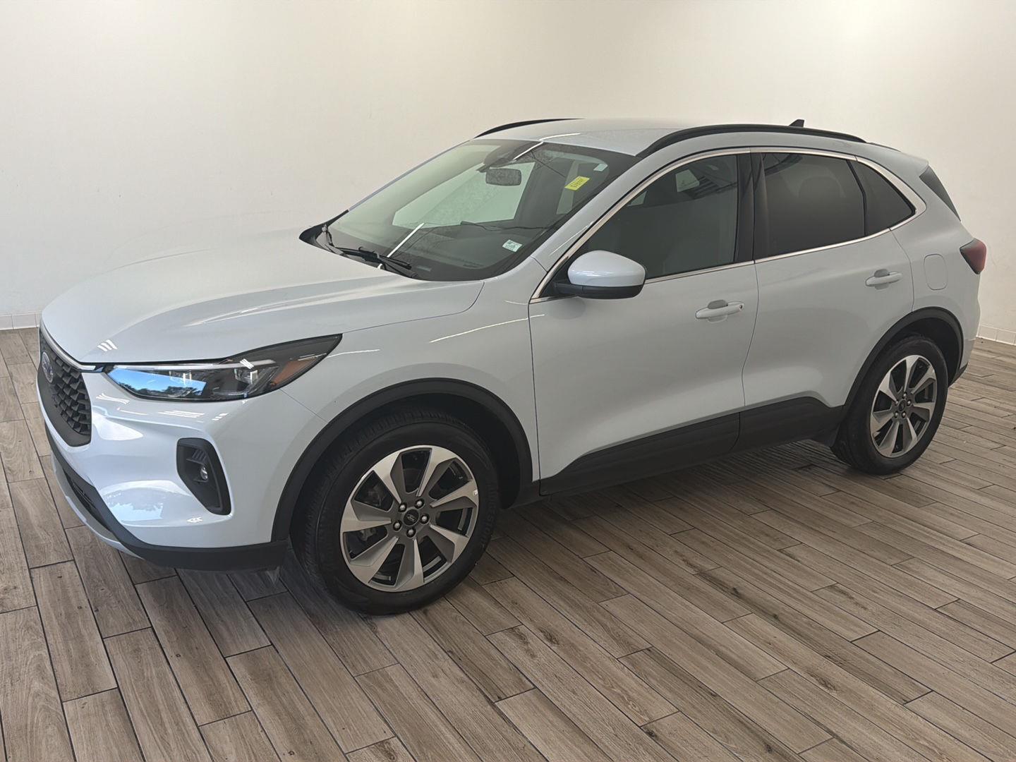 2025 Ford Escape Platinum AWD