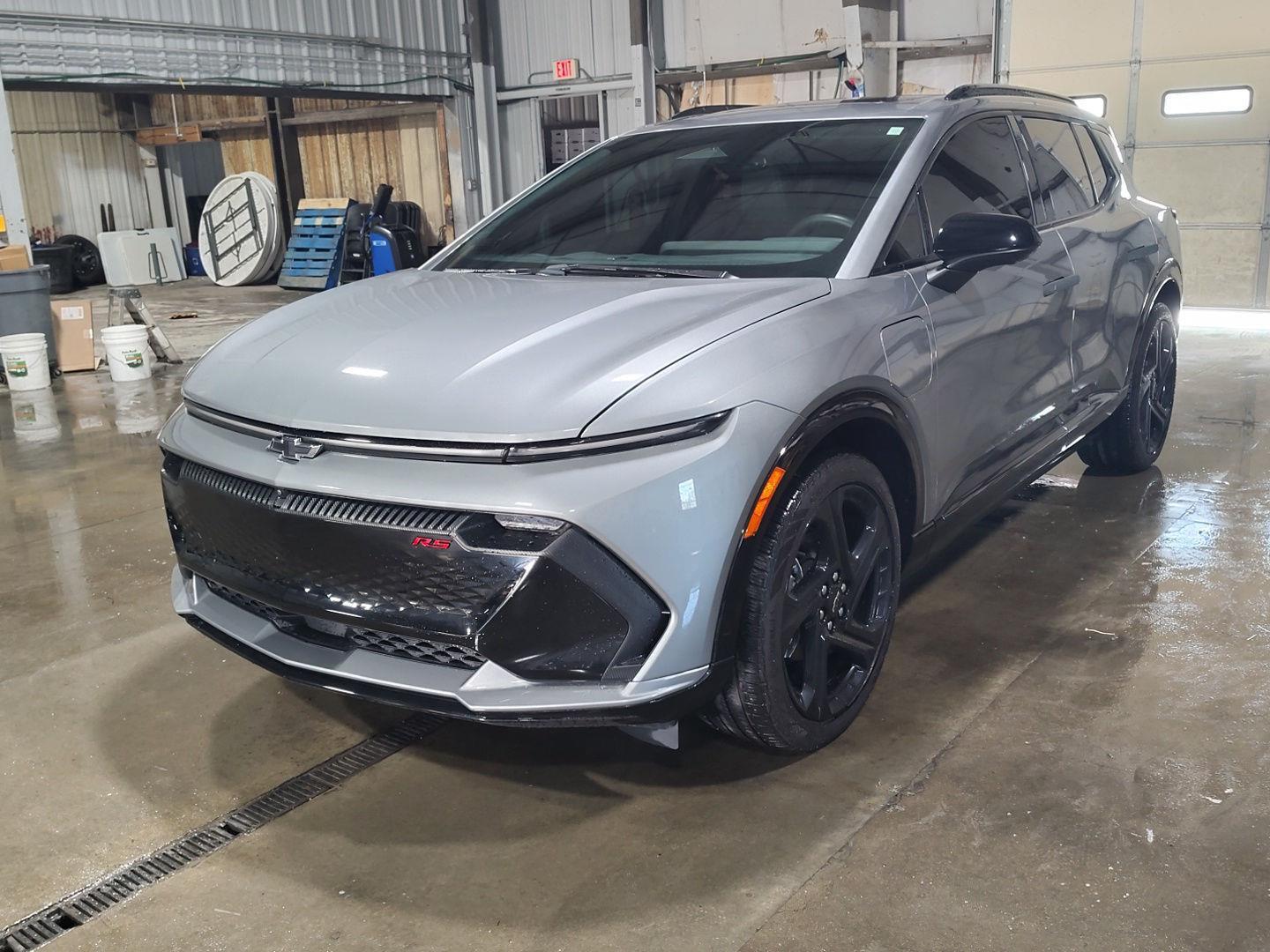2025 Chevrolet Equinox EV RS AWD