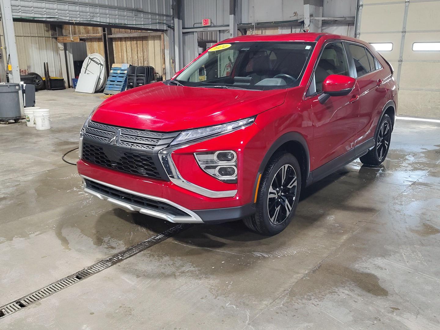 ALLOY SILVER METALLIC 2024 Mitsubishi Eclipse Cross Automatic