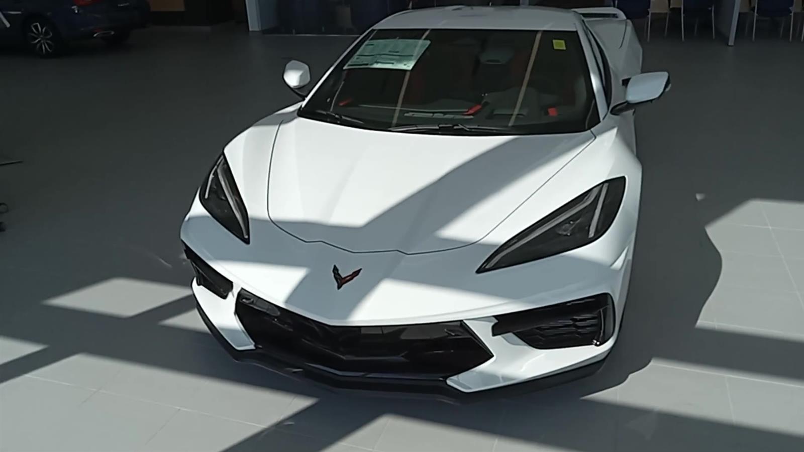 2024 Chevrolet Corvette 2LT 7