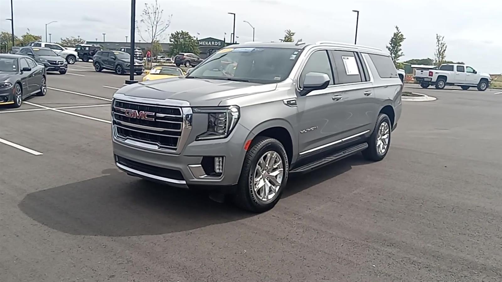 2023 GMC Yukon XL SLT 4