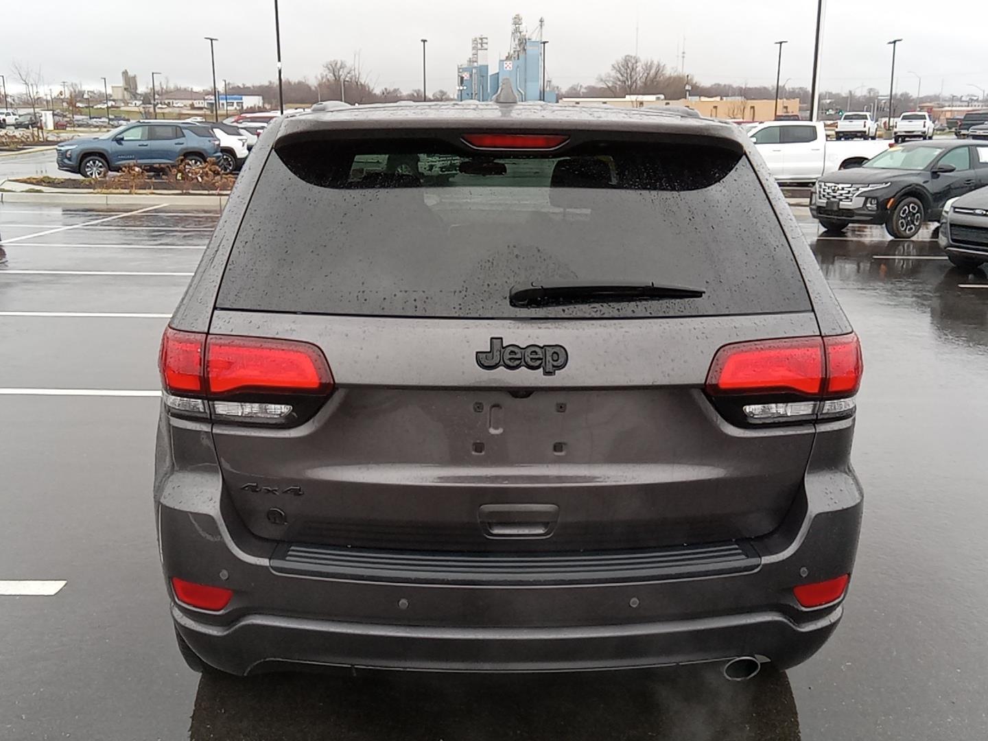 2021 Jeep Grand Cherokee Laredo X 20