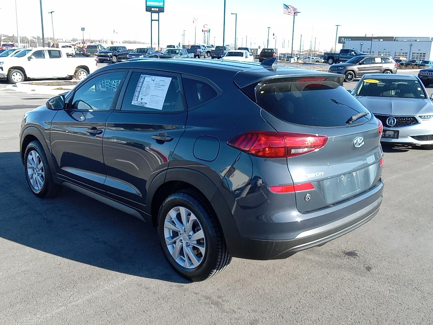 2019 Hyundai Tucson SE 16