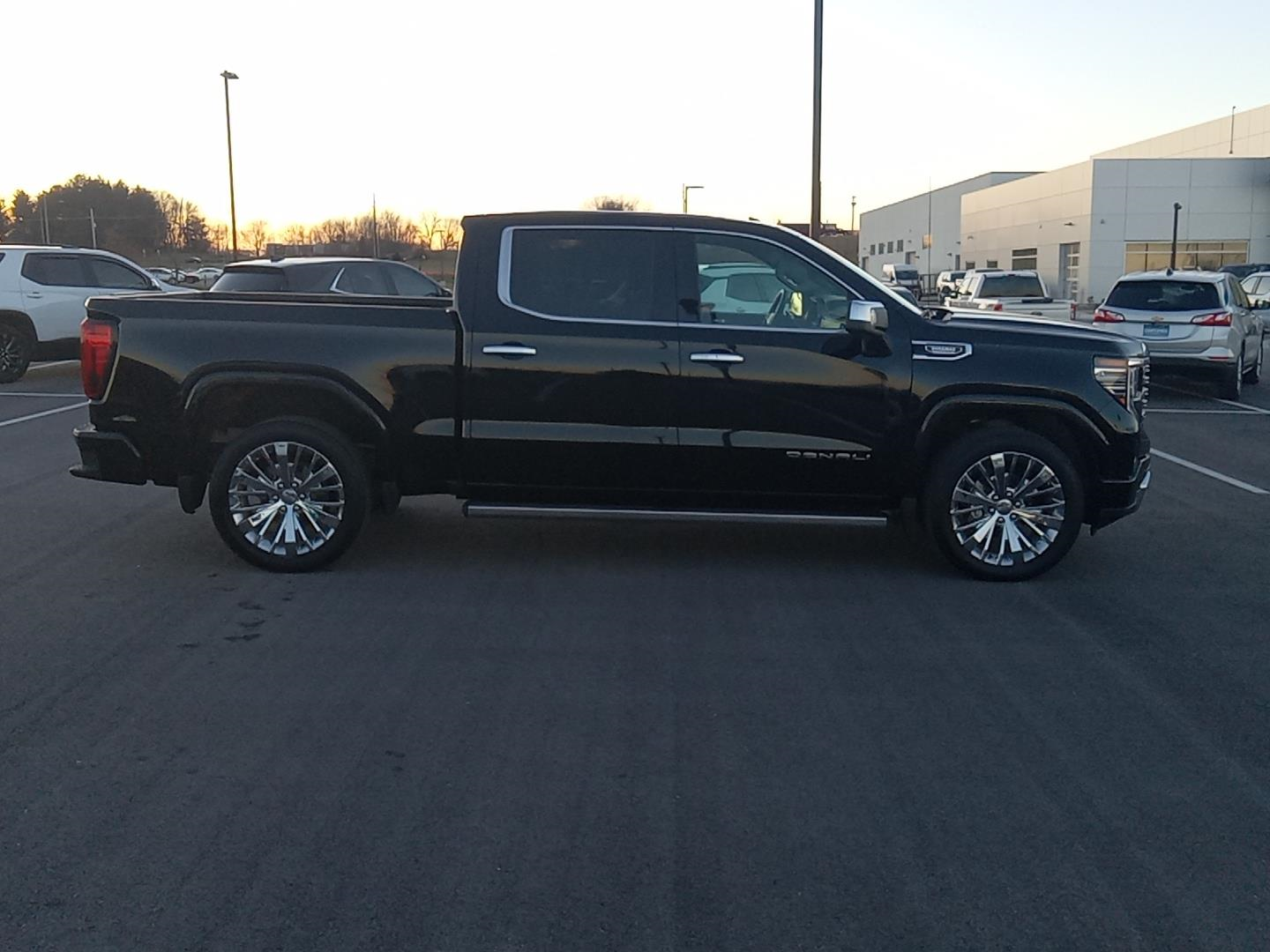 2023 GMC Sierra 1500 Denali 3