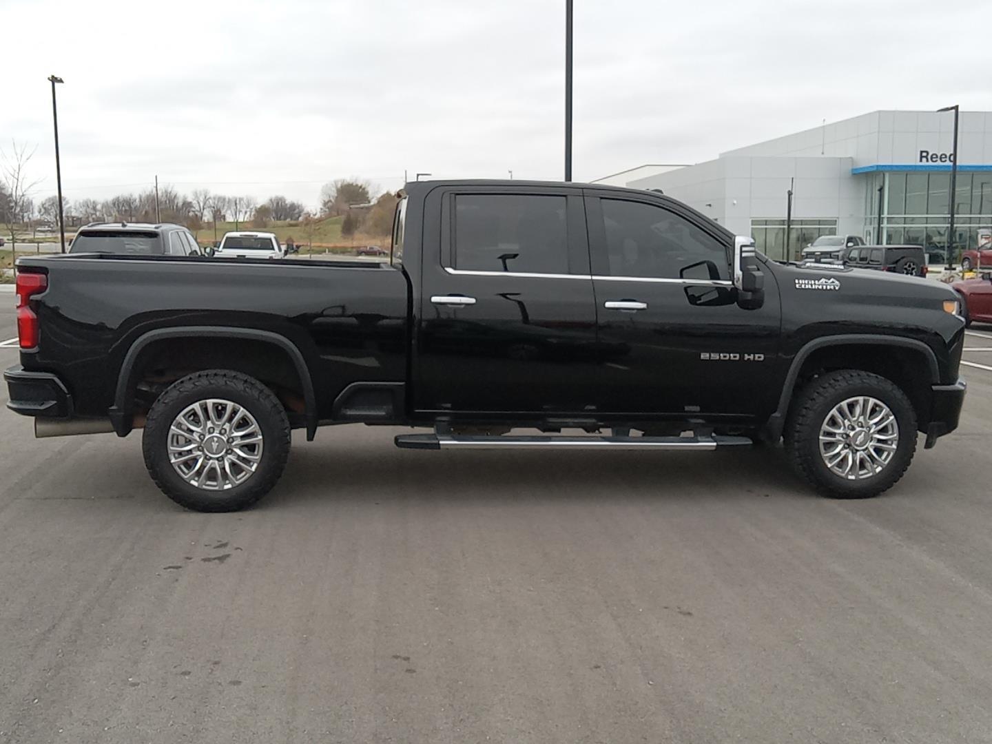 2021 Chevrolet Silverado 2500HD High Country 25