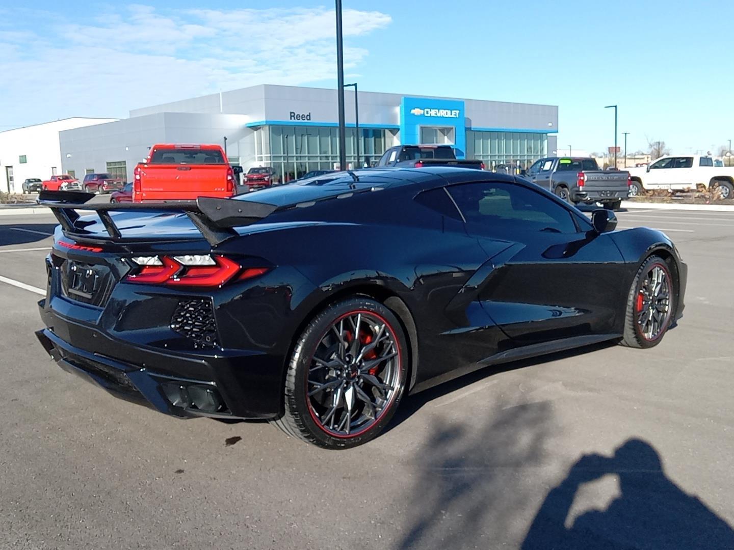 2024 Chevrolet Corvette 2LT 21