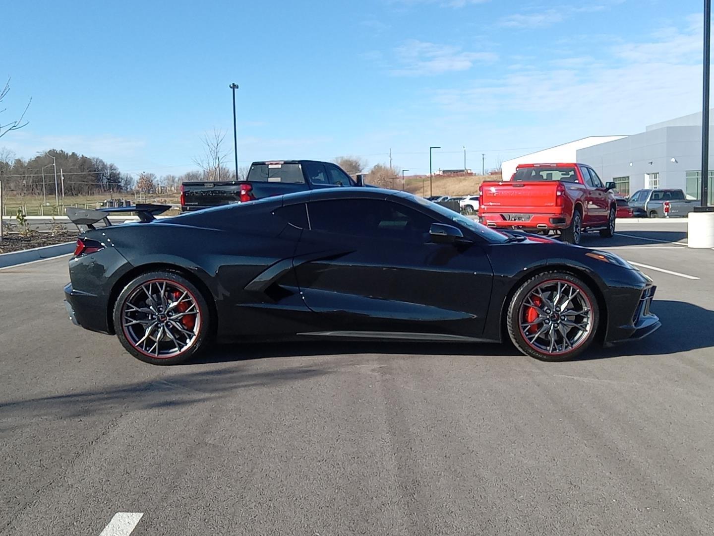 2024 Chevrolet Corvette 2LT 19