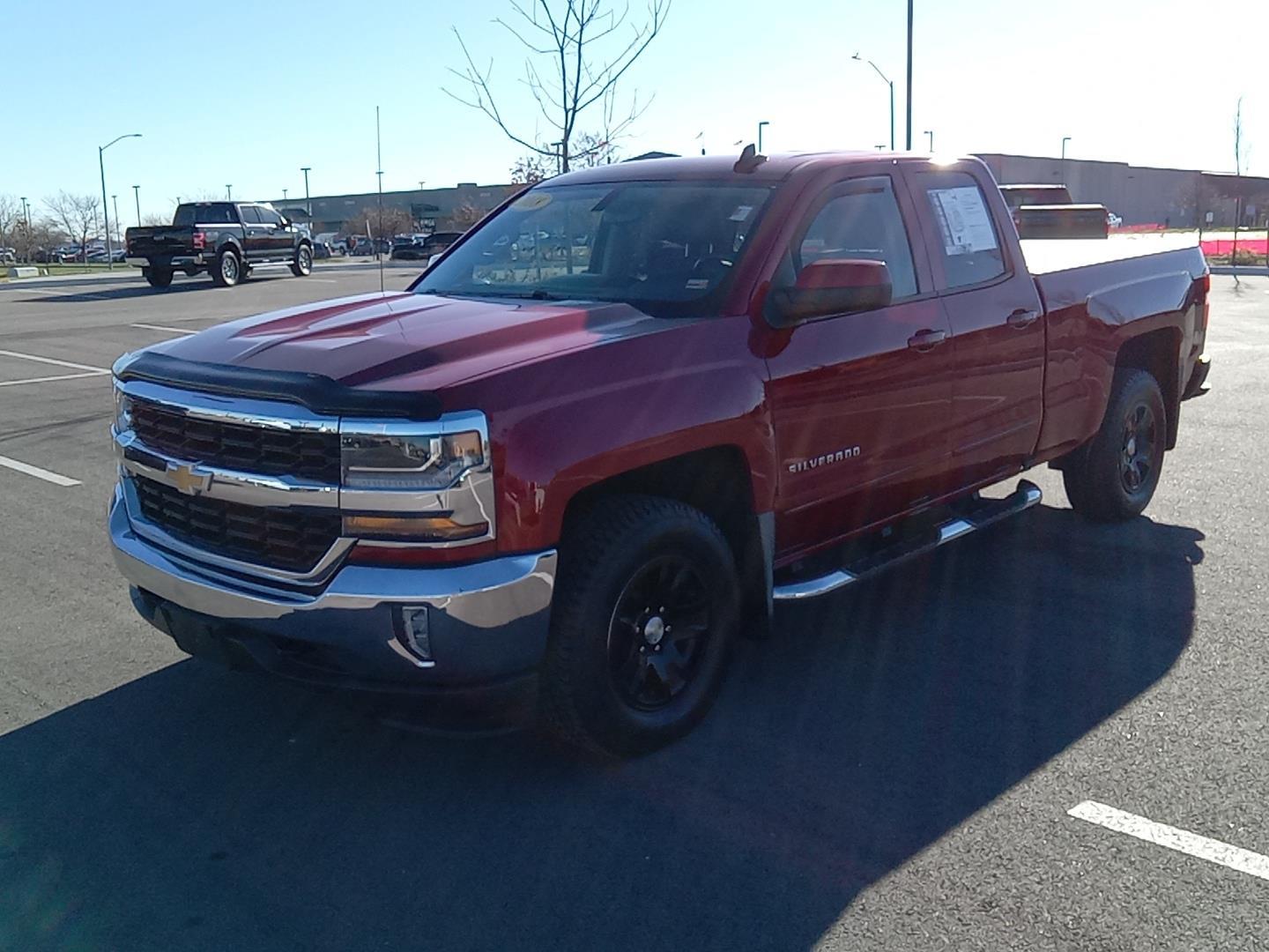 2018 Chevrolet Silverado 1500 LT 2