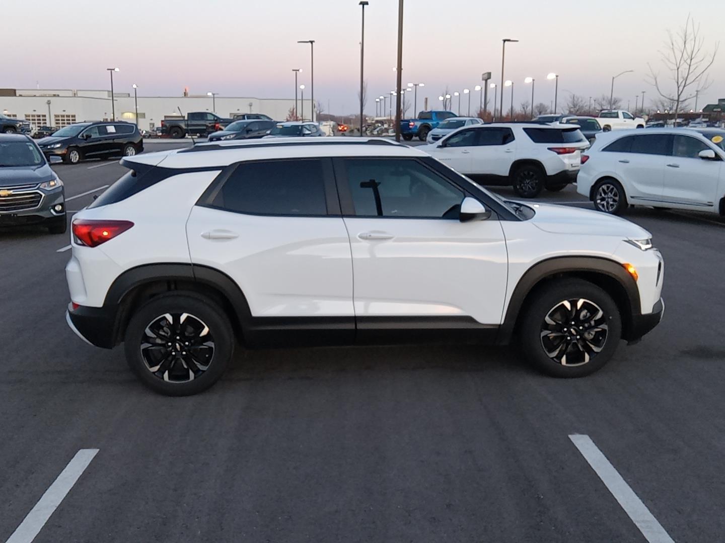 2023 Chevrolet Trailblazer LT 3