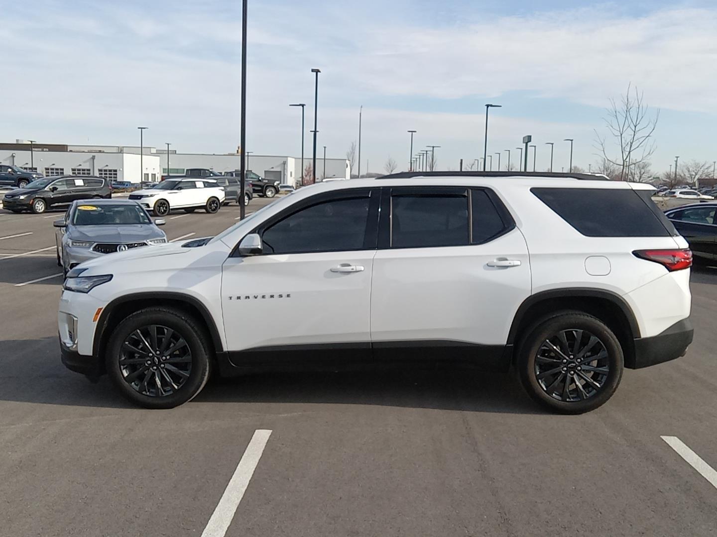 2023 Chevrolet Traverse RS 2