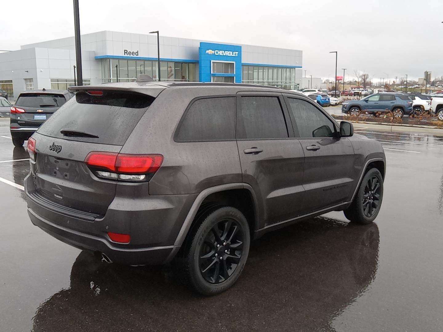 2021 Jeep Grand Cherokee Laredo X 17