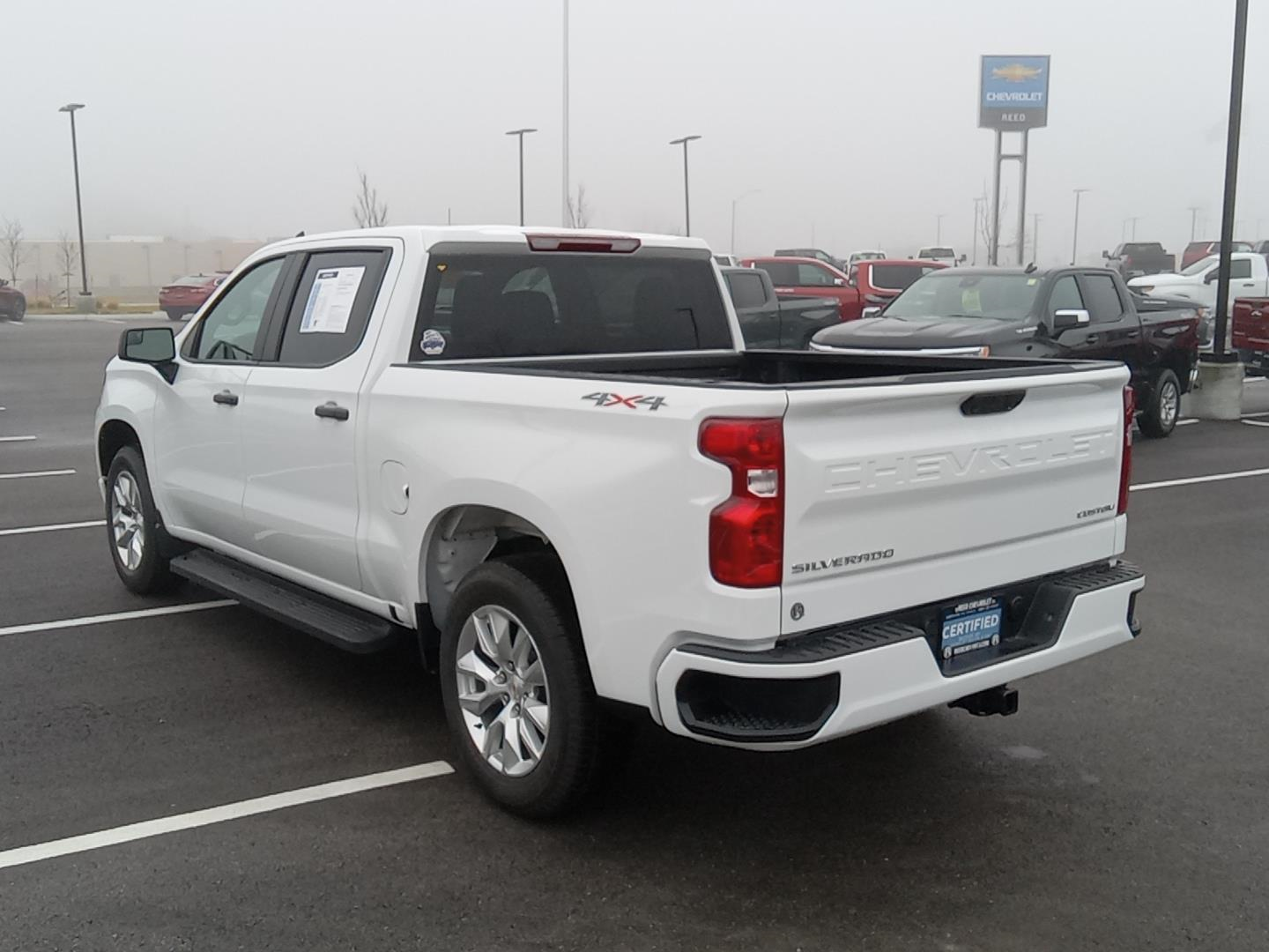 2025 Chevrolet Silverado 1500 Custom 18