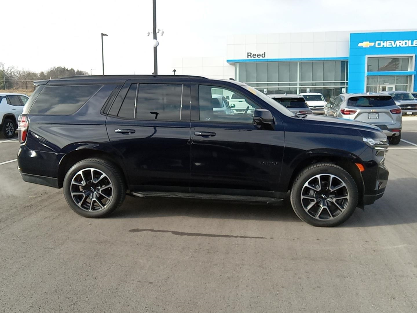 2022 Chevrolet Tahoe RST 3