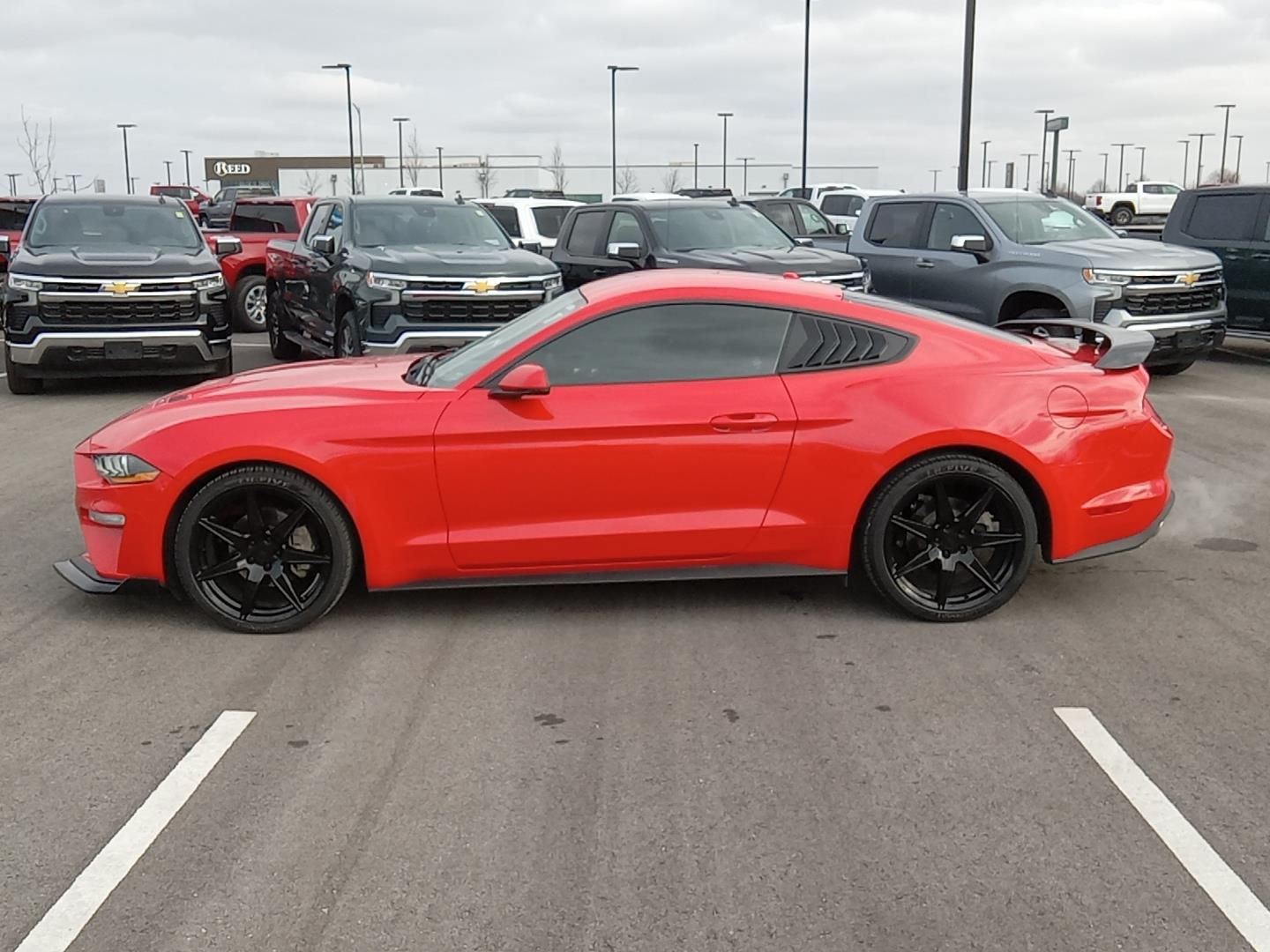 2019 Ford Mustang EcoBoost Premium 2