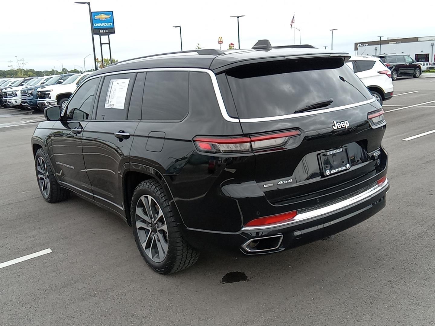 2022 Jeep Grand Cherokee L Overland 19