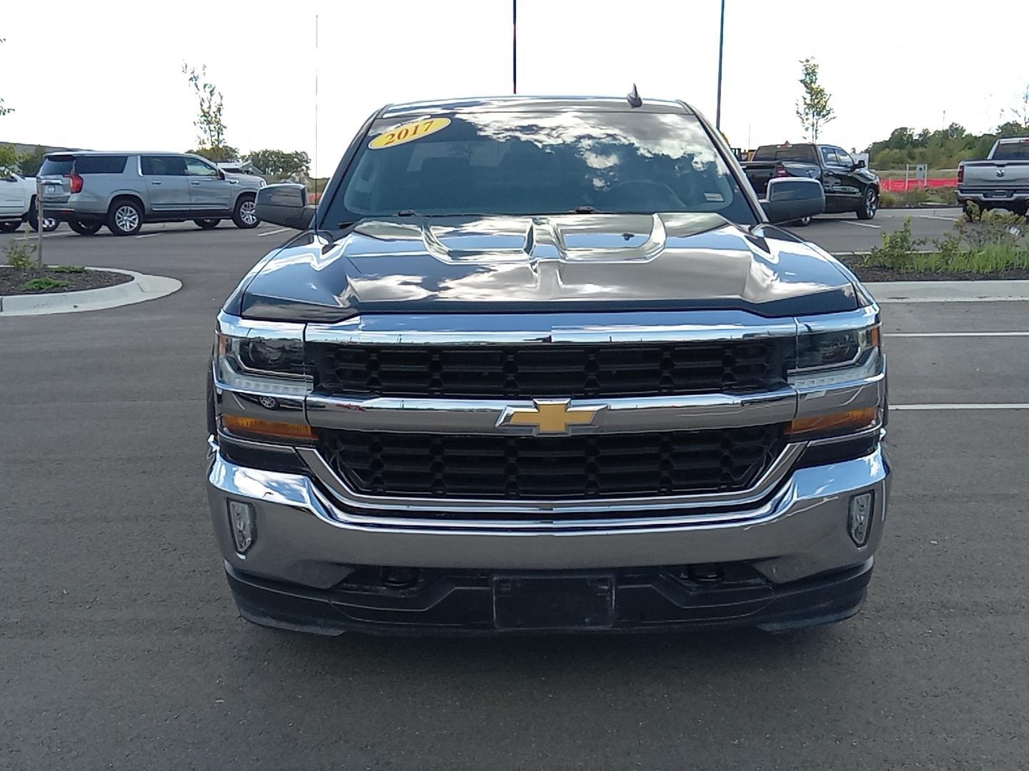 2017 Chevrolet Silverado 1500 LT 14